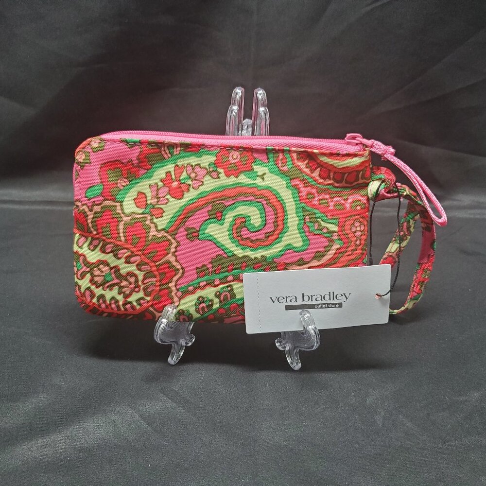 BNWT Vera Bradley Essential Zip Wristlet in Capri Pink